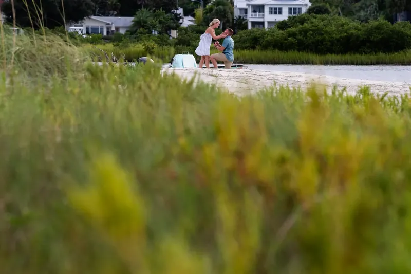 Summer reacting as Harley proposes on one knee
