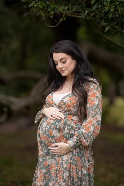 St. Augustine maternity photographer captures Ryan & Valeen in Jacksonville