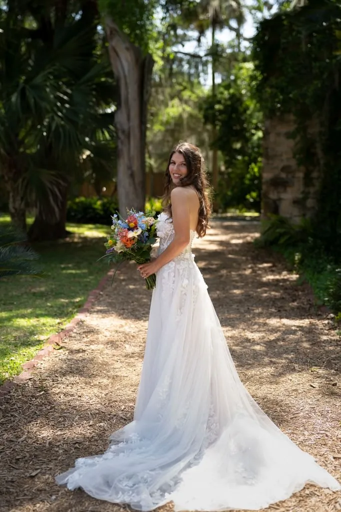 Bridal portrait at Fountain of Youth St Augustine